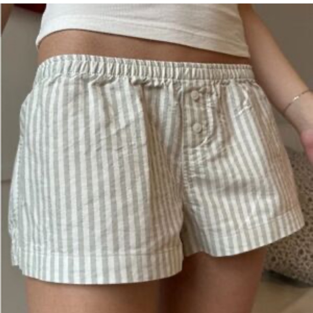 Brandy Melville Women’s Keira Pajama Short Stripes Small NWT - Picture 4 of 4